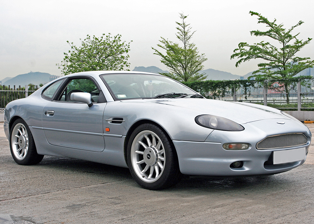 Lot 111 1996 Aston Martin DB7